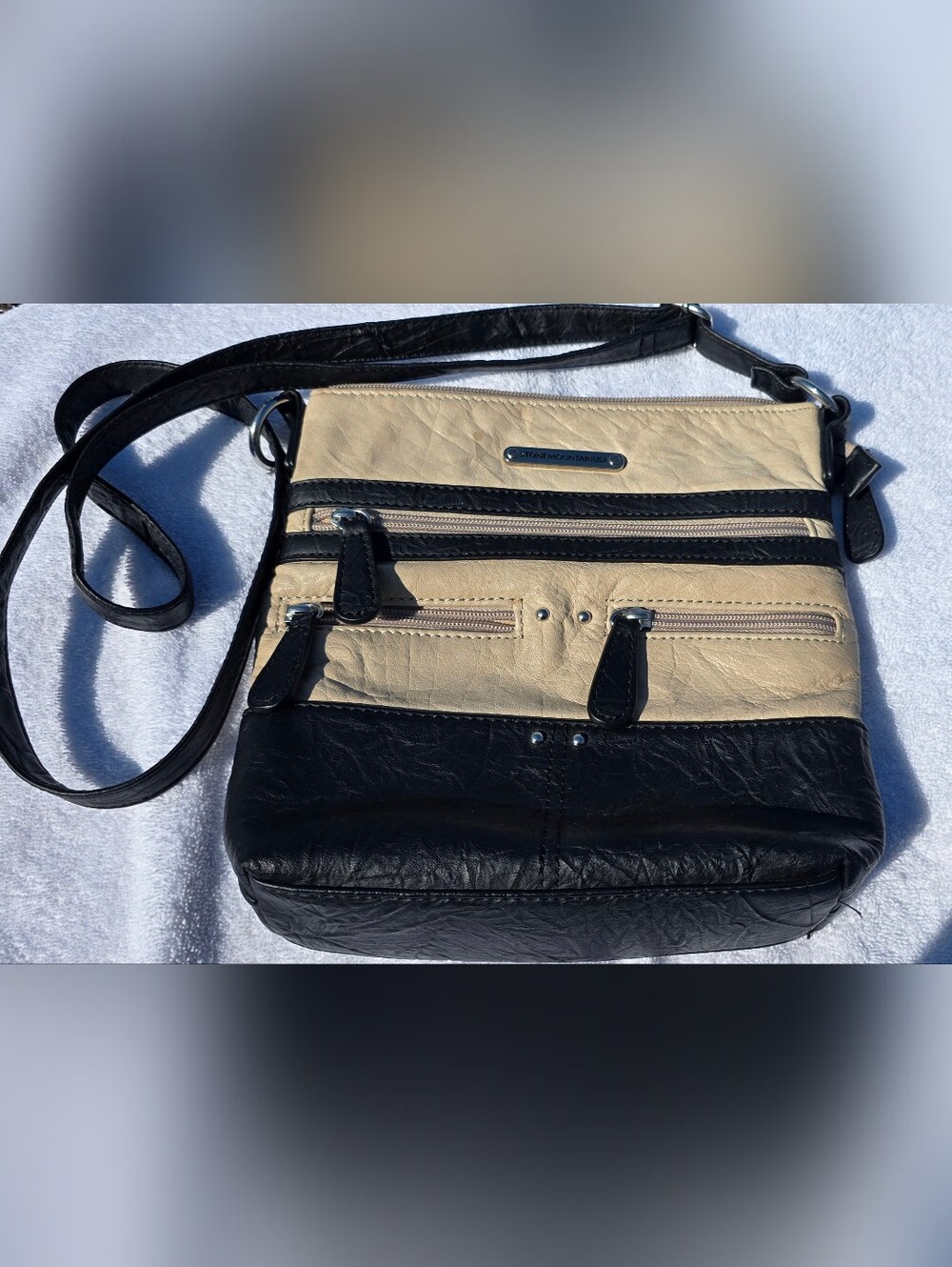 Stone Mountain Colorblock Leather Crossbody Bag - Tan & Black